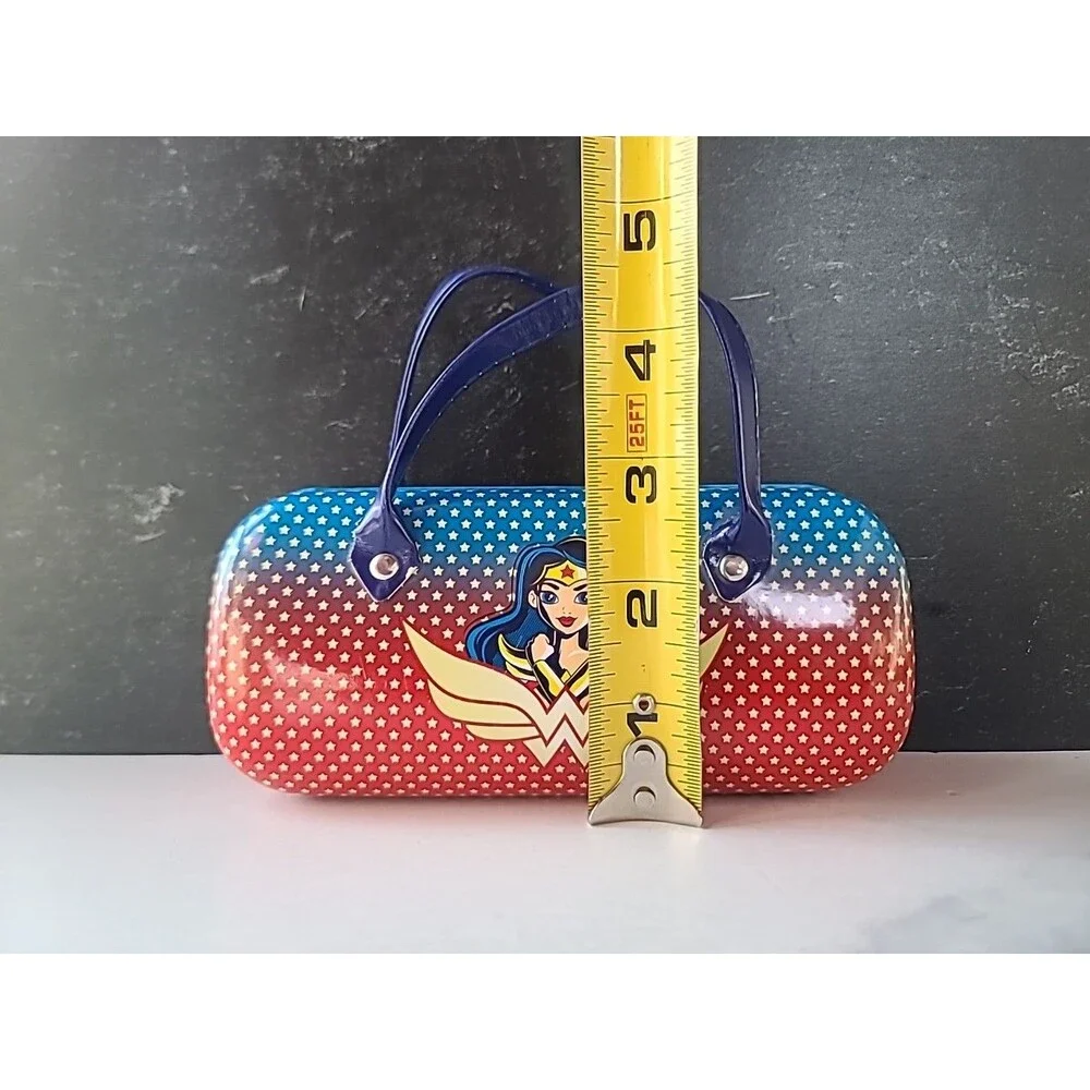 DC Comics Super Girl Sunglasses Panoeyewear